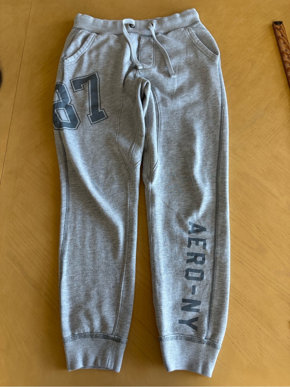 Aeropostale Gray Aero NY 87 Jogger Sweatpants Size Small